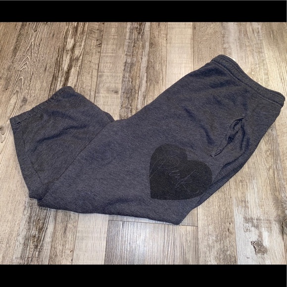 PINK Victoria's Secret Pants - Victoria’s Secret pink Capri crop sweatpants